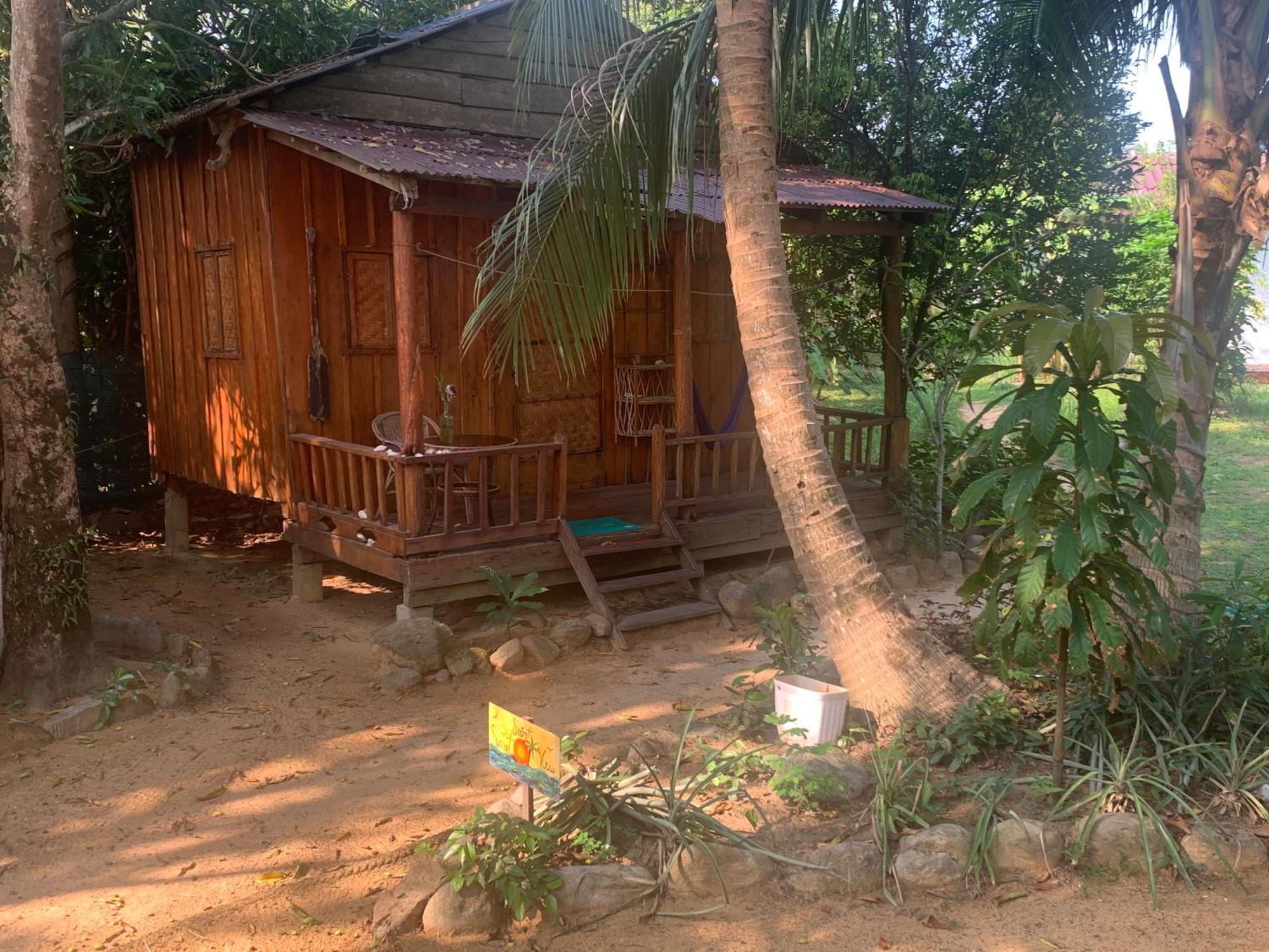 Easy Tiger - M'Pai Bay Beach, Koh Rong Sanloem Luaran gambar