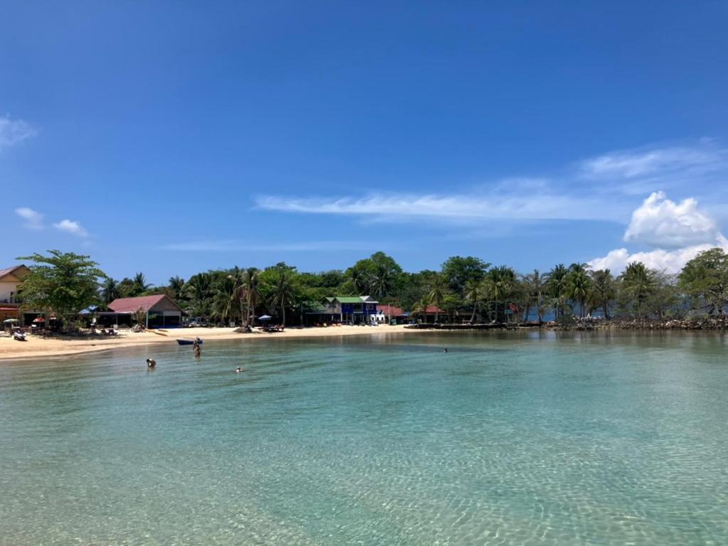 Easy Tiger - M'Pai Bay Beach, Koh Rong Sanloem Luaran gambar