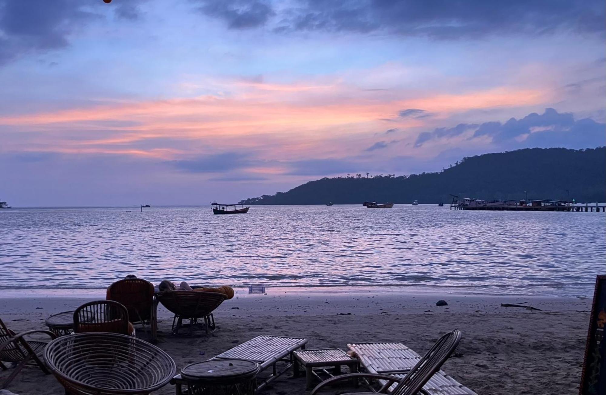 Easy Tiger - M'Pai Bay Beach, Koh Rong Sanloem Luaran gambar